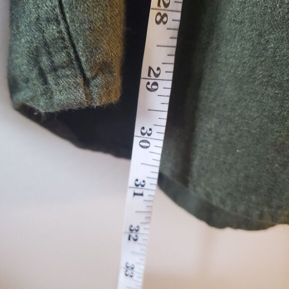 Duluth Trading Mens Heavy Cotton Army Green Button Up Shirt Size XL Gorpcore - Picture 8 of 10